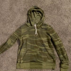 Alternative Apparel Camo hoodie